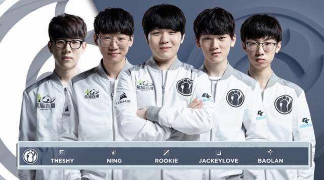 轻的火箭极 轻的火箭极