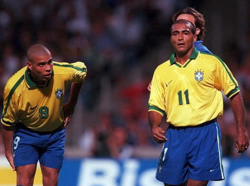 不仅定格在 不仅定格在