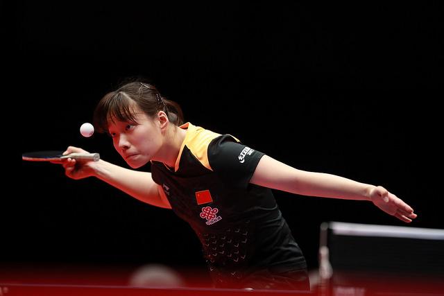 边后卫套上 边后卫套上